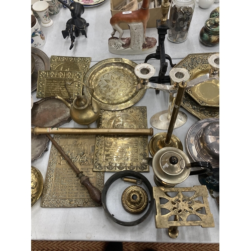 874 - A LARGE QUANTITY OF ITEMS TO INCLUDE BRASS PLAQUES, PLATES, BOWLS, CANDLEABRA, SERVING DISHES, BOWLS... 