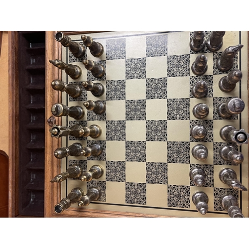 60 - A ITALFAMA DECORATIVE CHESS SET WITH LIGHT OAK SURROUND BOARD