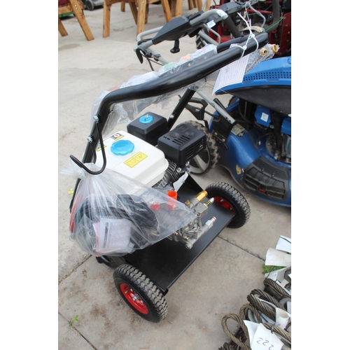 160D - NEW KILRUSH 3000 psi 6½ HP PETROL PRESSURE WASHER  NO  VAT