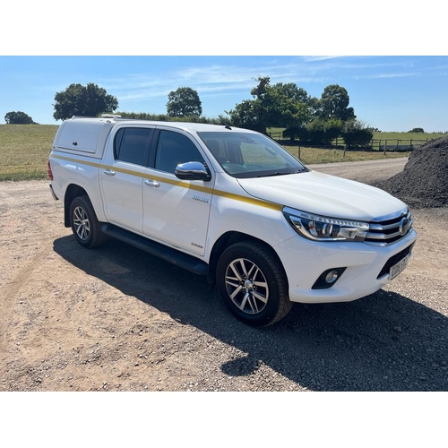 176 - TOYOTA TWIN CAB PICKUP WITH CANOPY  REG. NO.  CU18 SVZ  APPROX 77000  MOT TO 20/3/2024 + VAT