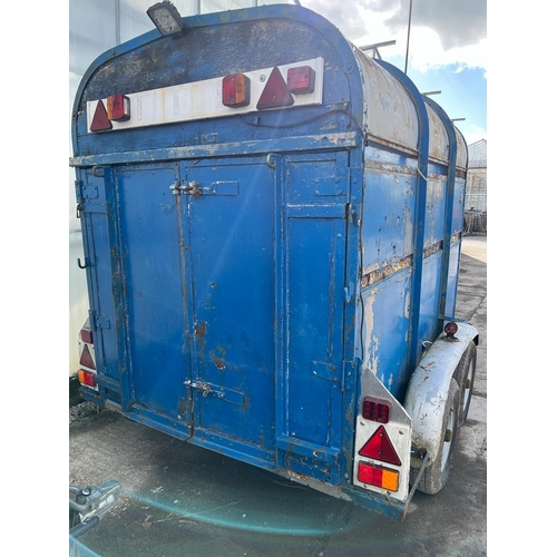 281 - BLUE EX CATTLE TRAILER WITH BARN DOORS AND PLY INSIDE  NO VAT