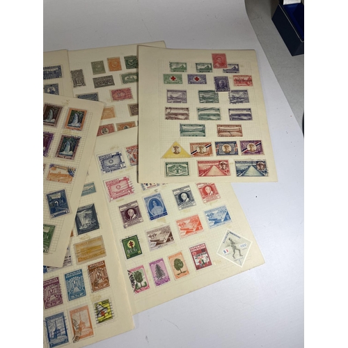 474 - A COLLECTION OF STAMPS FROM THE DOMINICAN REPUBLIC