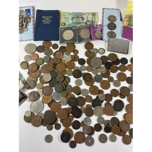 499 - A LARGE QUANTITY OF COINS TO INCLUDE BRITISH AND FOREIGN