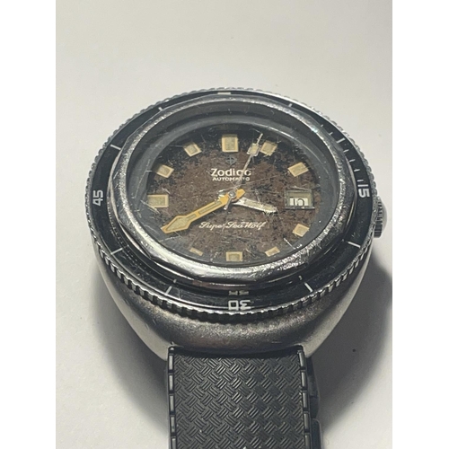 519 - A ZODIAC SUPER SEAWORT AUTOMATIC DIVERS WRIST WATCH SEEN WORKING BUT NO WARRANTY