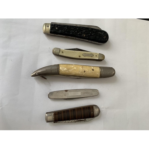 652 - FIVE VINTAGE PEN KNIVES TO INCLUDE A FISH KNIFE