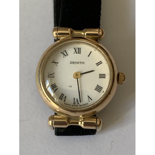 676 - A VINTAGE ZENITH LADIES WATCH