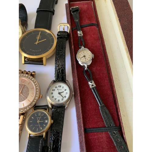 682 - TEN VARIOUS WATCHES TO INCLUDE A VINTAGE BIFORA IN A PRESENTATION BOX