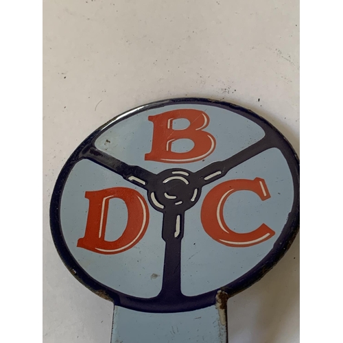 98 - A VINTAGE ENAMEL BEFORD DRIVERS CLUB BADGE