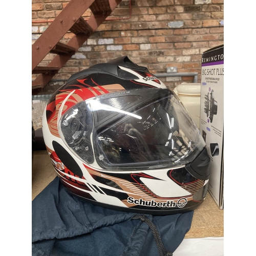 1026 - A SCHUBERTH MOTORCYCLE HELMET WITH BAG