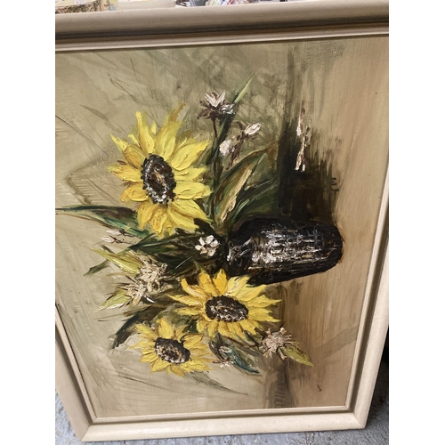 1101 - A LARGE FRAMED STILL LIFE OIL PAINTING OF SUNFLOWERS IN A VASE 69CM X 89CM PLUS A LIMITED EDITION 18... 