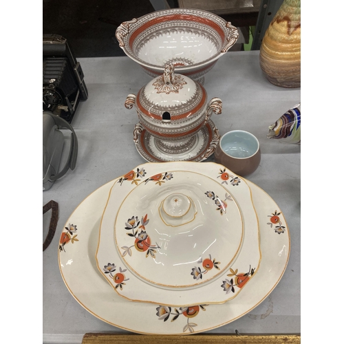 1104 - A COPELAND LATE SPODE FOOTED BOWL, SMALL TUREEN WITH LID AND SAUCER IN AN ORANGE, BROWN AND CREAM PA... 