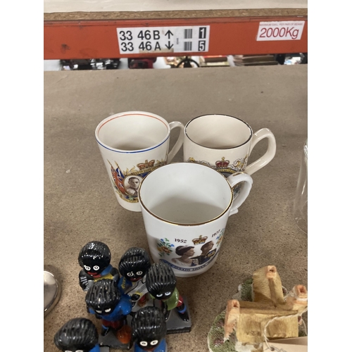 1130 - A SET OF ROBERTSONS BAND MEMBERS (7), COTTAGES, ROYAL COMMEMORATIVE MUGS, ETC