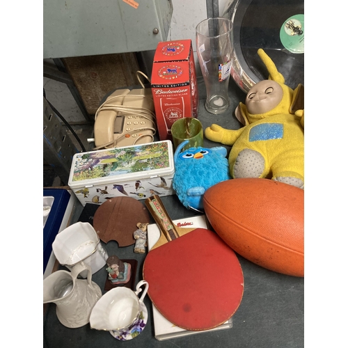 1153 - A MIXED LOT TO INCLUDE GAMES, TOYS, GLASSES, CERAMICS, A VINTAGE PHONE, ETC