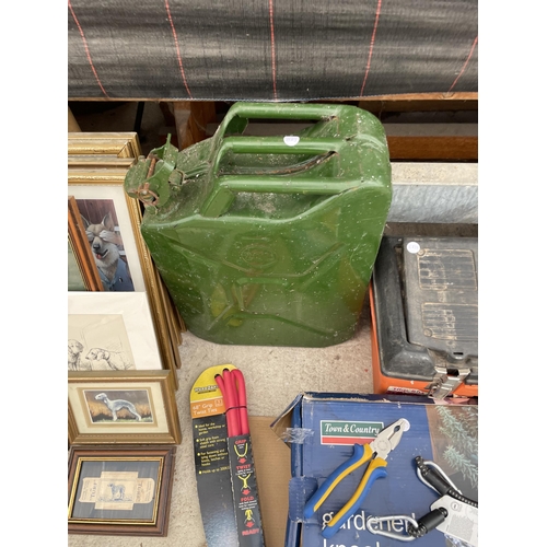 2024 - AN ASSORTMENT OF ITEMS TO INCLUDE A BELT SANDER AND A JERRY CAN