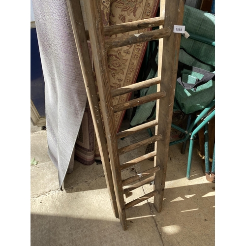 1588 - A TWO SECTION VINTAGE WOODEN EXTENDABLE 30 RUNG LADDER