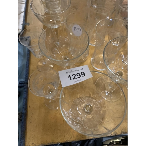 1299 - A QUANTITY OF GLASSWARE TO INCLUDE TWO LIQOUR GLASSES, FOUR SMALL AND SEVEN TALL TUMBLERS