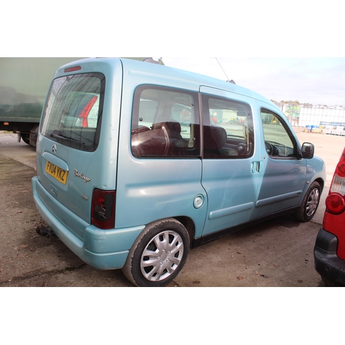 169 - A CITRON BERLINGO M SPACE DES HDI ESTATE 5 DOOR MANUAL FV04YKZ FIRST REG 09/06/04 MOT 24/10/23 APPRO... 