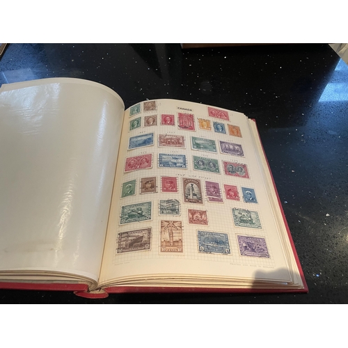 370A - THE SENATOR STAMP ALBUM OF COMMONWEALTH AND WORLD STAMPS