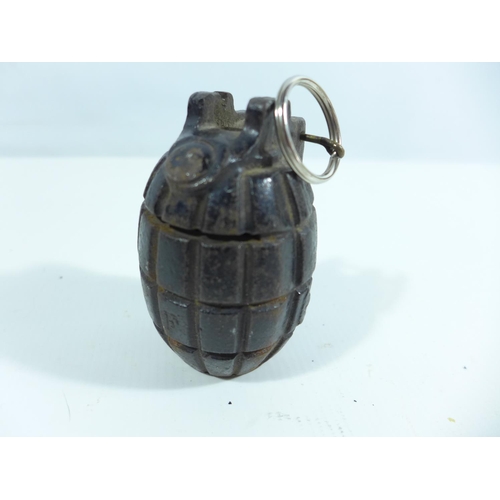 325 - A WORLD WAR II PERIOD GRENADE MADE INTO A MONEY BOX, HEIGHT 9.5CM