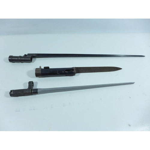 333 - A CHINESE SKS BAYONET, LENGTH 38CM, TWO FURTHER BAYONETS, LENGTHS 28.5CM AND 50CM (3)