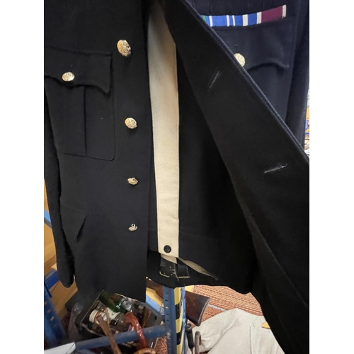 444 - A 1ST THE QUEENS DRAGON GUARDS NO.I DRESS UNIFORM JACKET WITH RIBBON BAR