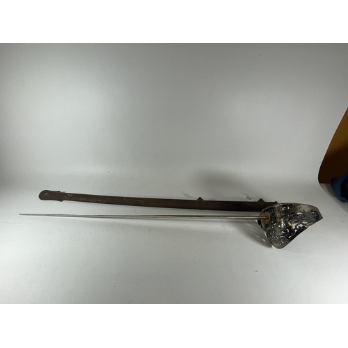 448 - A GEORGE VI INFANTRY OFFICERS SWORD AND SCABBARD, 77CM BLADE, LENGTH 99CM