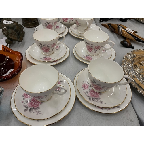 164 - A DUCHESS CHINA PART TEA SET