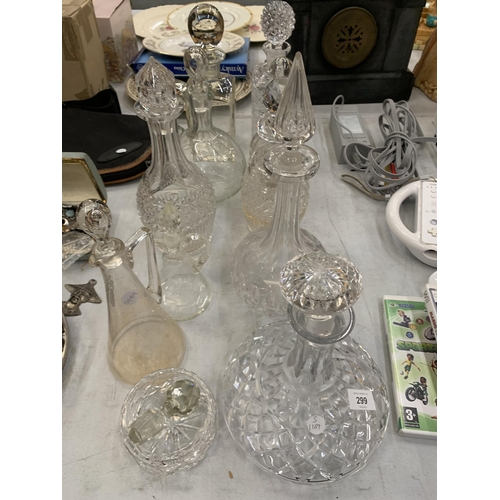 299 - A MIXED LOT OF VINTAGE CUT GLASS DECANTERS ETC