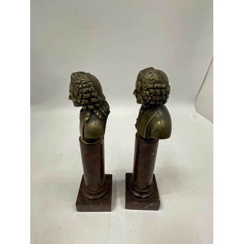 43 - A PAIR OF FRENCH BRONZE BUSTS OF MOLIERE (1639 - 1699) AND ROUSSEAU (1712 -1778) EACH ON A SOCLE AND... 