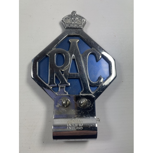 89 - TWO VINTAGE BUMPER BADGES WITH CLIPS TO INCLUDE RAC AND CIVIL SERVICE MOTORING ASSOCIATION