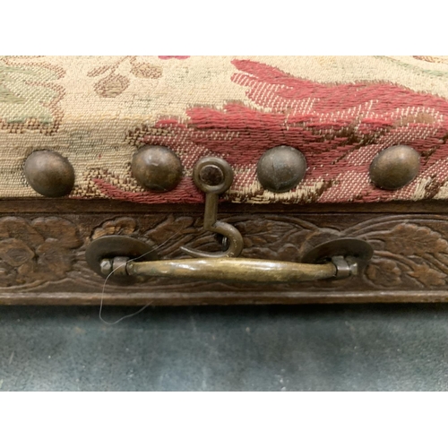 119 - A VINTAGE MAHOGANY FOOTSTOOL WITH LIFT UP LID AND BUN FEET, HEIGHT 8 CM, WIDTH 28CM, DEPTH 25CM