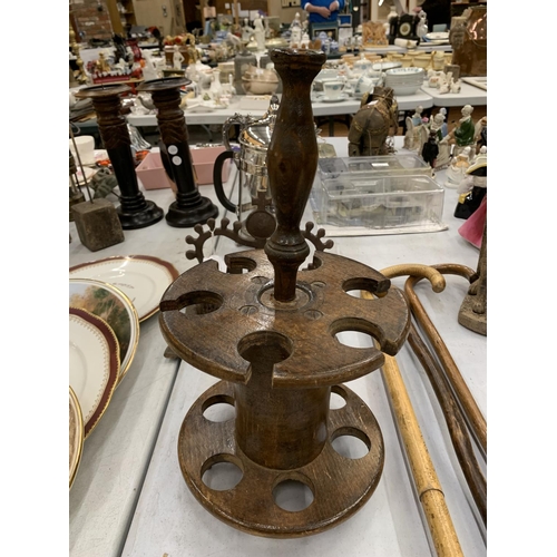 140 - A VINTAGE MAHOGANY RUBBER STAMP STAND HEIGHT APPROX 36CM PLUS A MID CENTURY TEAK MANTLE CLOCK