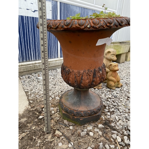 1957 - A VINTAGE TERRACOTTA URN PLANTER