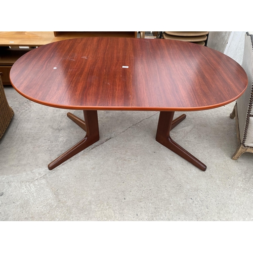 2985 - A RETRO EXTENDING DINING TABLE, 59X39