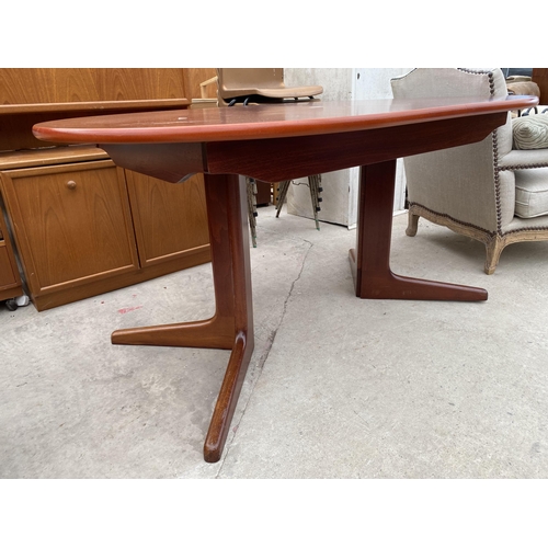 2985 - A RETRO EXTENDING DINING TABLE, 59X39