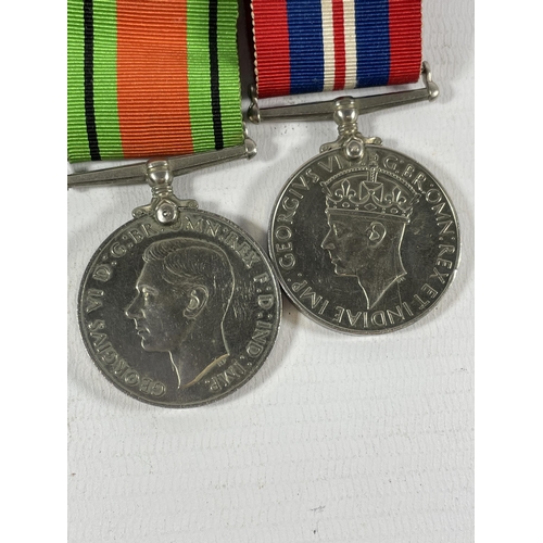 426A - A SET OF WWI AND WWII MEDALS FOR GUNNER G EDWARDS RA