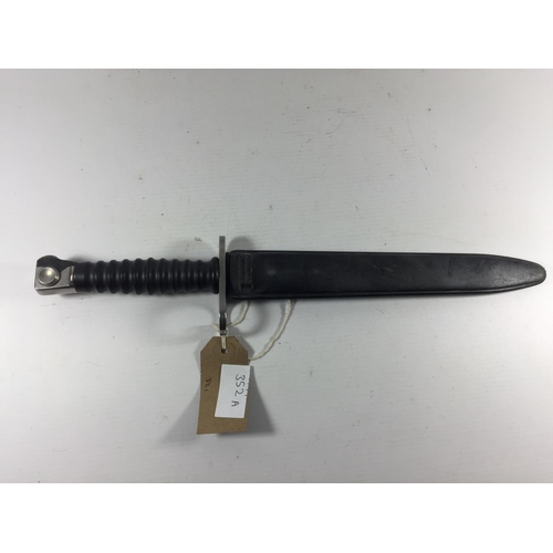 352A - A SWISS SIG 57 BAYONET AND SCABBARD, 24CM BLADE