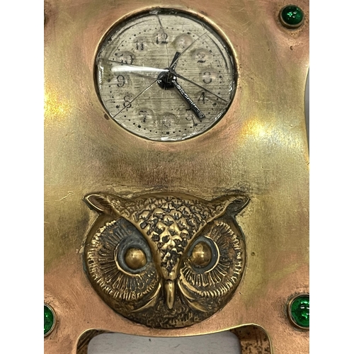 20 - AN ARTS & CRAFTS COPPER AND BRASS MANTLE CLOCK, HEIGHT 10CM