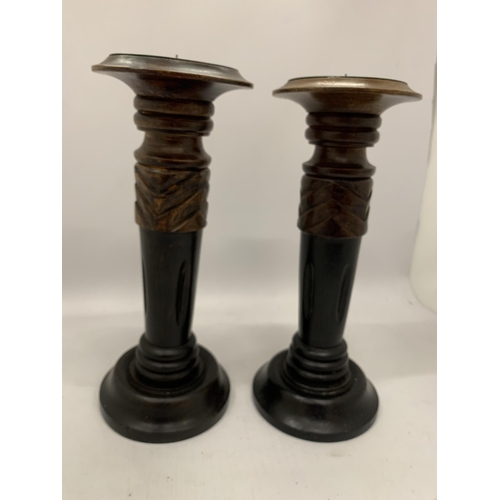 171 - A PAIR OF VINTAGE WOODEN CANDLESTICKS