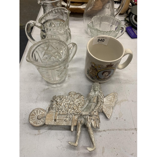 840 - A MIXED LOT TO INCLUDE VINTAGE GLASS JUGS, A SMALL FAIRY WALL PLAQUE, A CORKSCREW, ETC