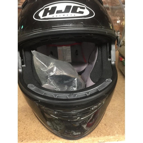 965 - AQ HJC MOTORCYCLE HELMET WITH