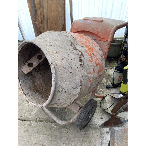 2013 - A BELLE MINIMIX150 ELECTRIC CEMENT MIXER