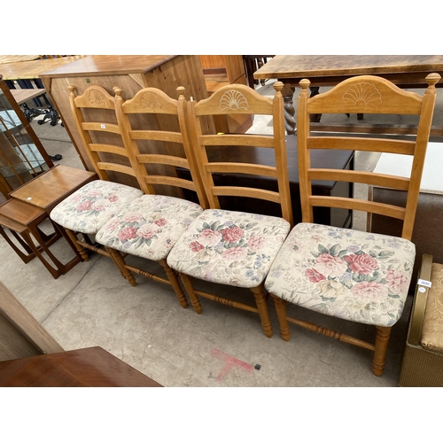 2658 - A SET OF FOUR MODERN LADDER BACK DINING CHAIRS