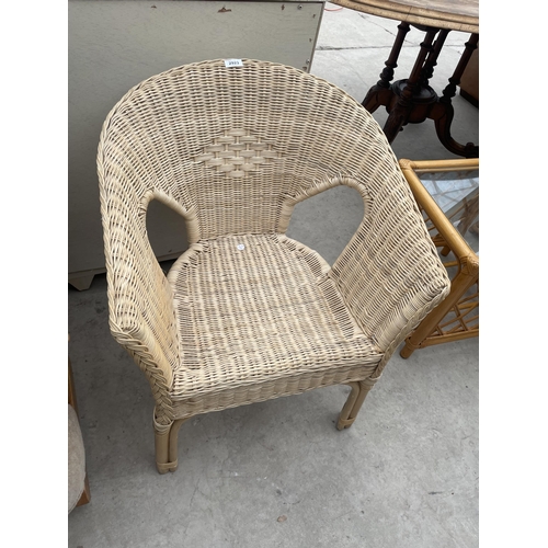 2923 - A MODERN WICKER CONSERVATORY ARM CHAIR