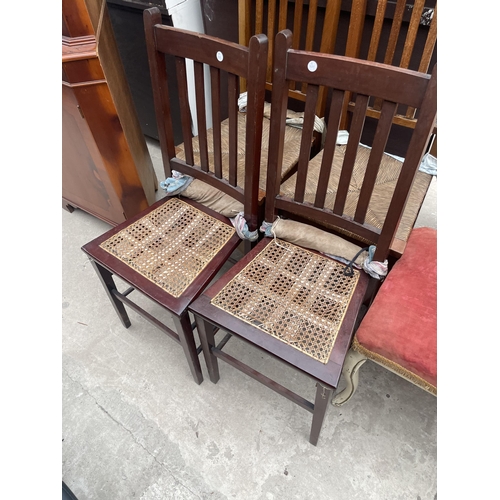 2942 - A CREAM AND GILT PAINTED STOOL AND FOUR EDWARDIAN BEDROOM CHAIRS