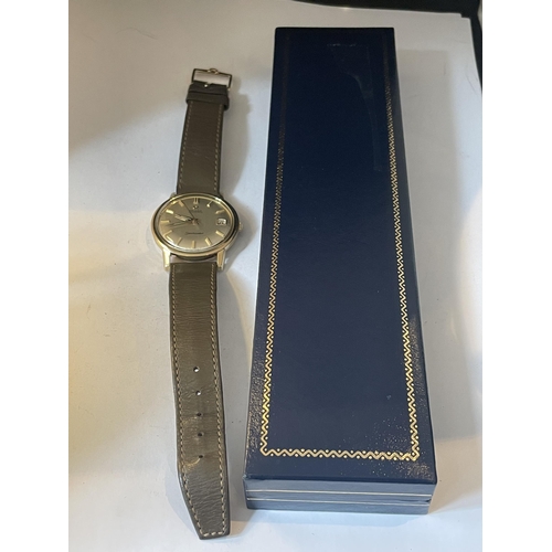 342 - A GENTS OMEGA SEAMASTER 9 CARAT GOLD AUTOMATIC WRIST WATCH IN A PRESENTATION BOX SEEN WORKING BUT NO... 