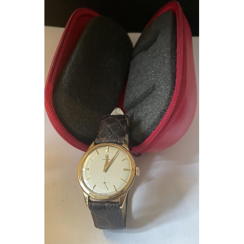 344 - A GENTS 18 CARAT GOLD OMEGA WRIST WATCH IN ORIGINAL BOX SEEN WORKING BUT NO WARRANTY