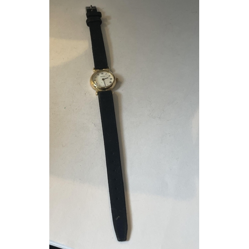 354 - A VINTAGE ZENITH LADIES WATCH