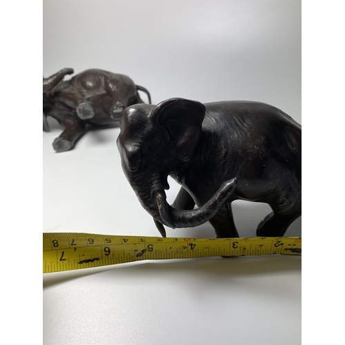 315 - A PAIR OF EARLY 20TH CENTURY JAPANESE METAL MODELS OF ELEPHANTS, 10 X 14CM