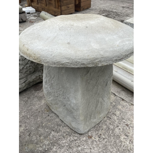 158 - A PAIR OF STADDLE STONES NO VAT